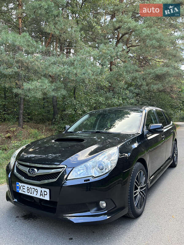 Subaru Legacy 2011