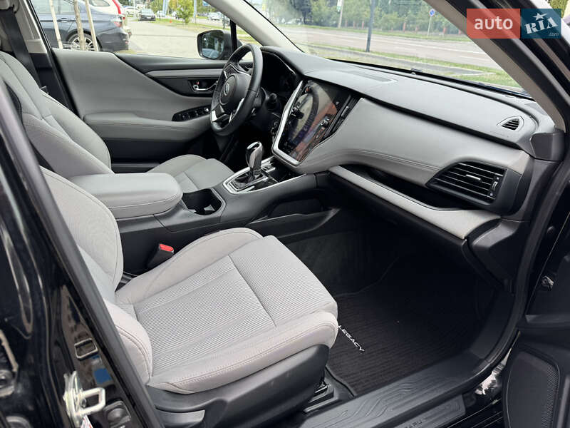 Седан Subaru Legacy 2019 в Львове