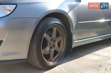 Седан Subaru Legacy 2006 в 