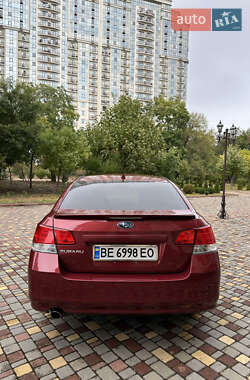 Седан Subaru Legacy 2013 в 