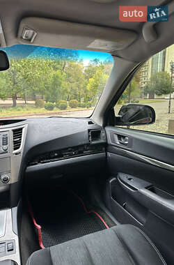 Седан Subaru Legacy 2013 в 