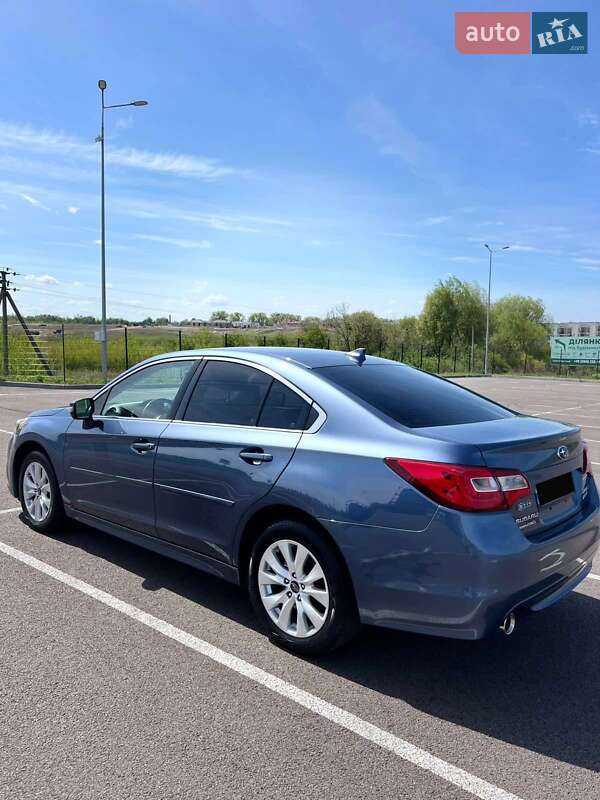 Седан Subaru Legacy 2017 в Ровно