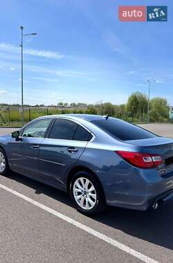 Седан Subaru Legacy 2017 в 