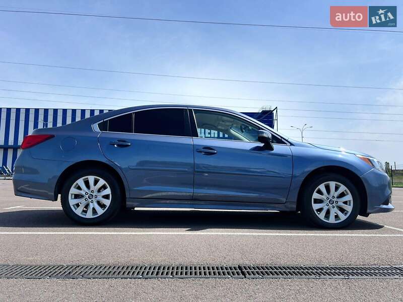 Седан Subaru Legacy 2017 в Ровно