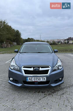 Седан Subaru Legacy 2014 в 