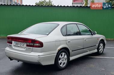 Седан Subaru Legacy 2000 в 