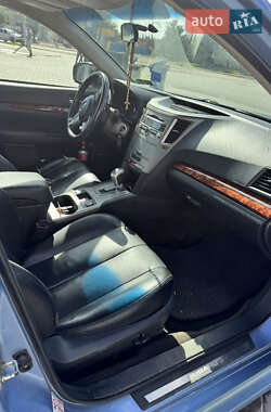 Седан Subaru Legacy 2011 в 