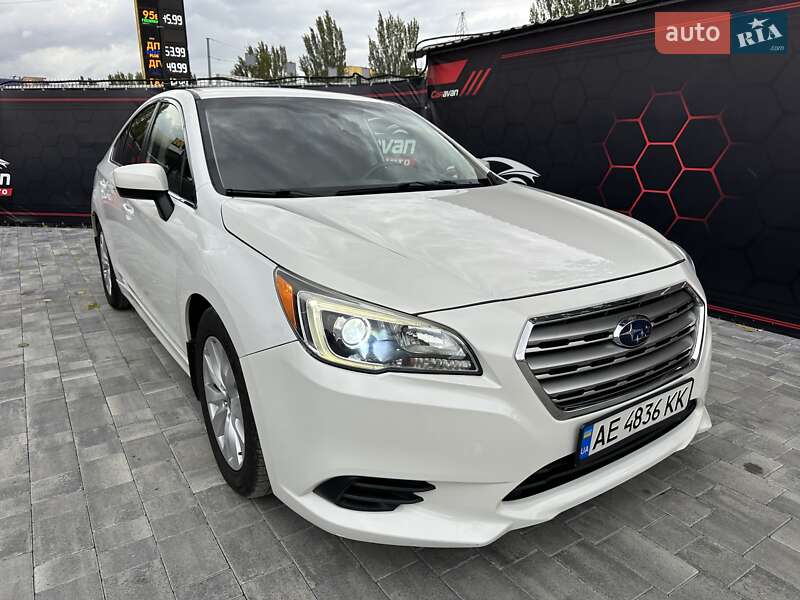 Седан Subaru Legacy 2016 в Днепре