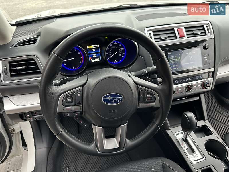 Седан Subaru Legacy 2016 в Днепре