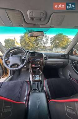 Седан Subaru Legacy 1999 в 