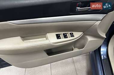 Седан Subaru Legacy 2014 в  фото 19 Седан Subaru Legacy 2014 в