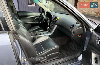 Седан Subaru Legacy 2006 в  фото 22 Седан Subaru Legacy 2006 в