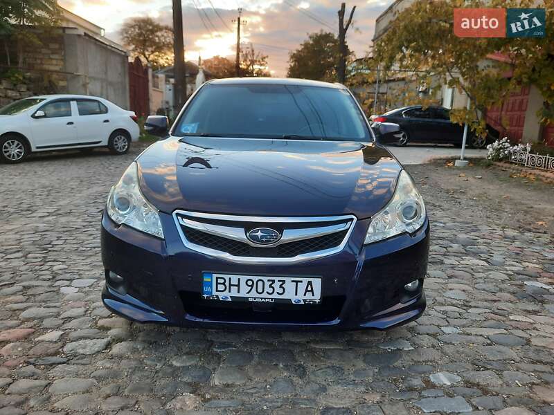 Седан Subaru Legacy 2010 в Одессе