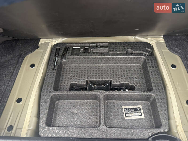 Седан Subaru Legacy 2014 в Харькове