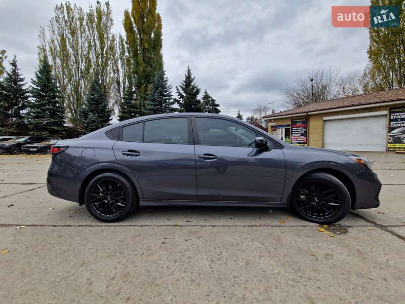 Седан Subaru Legacy 2023 в Дніпрі