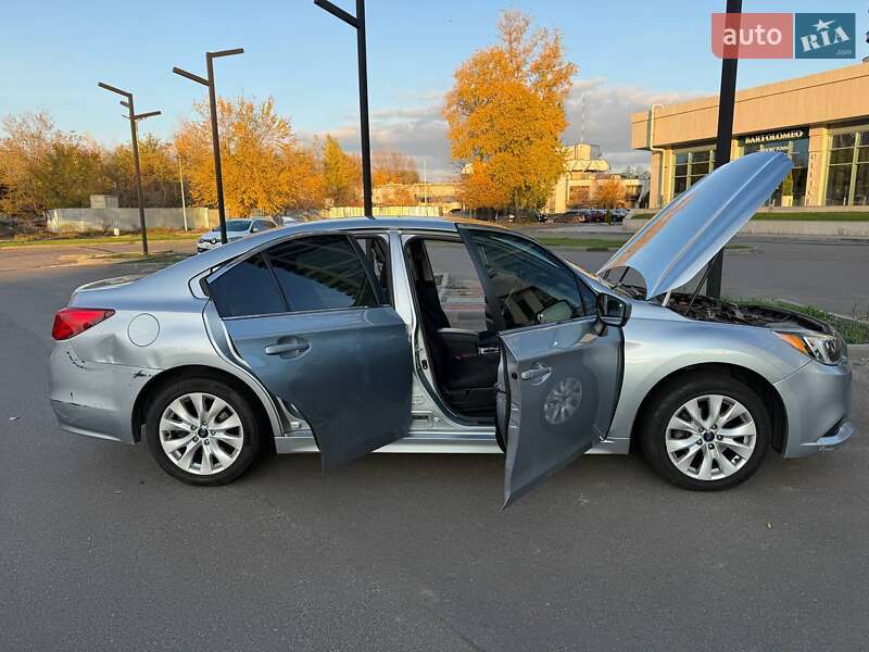 Седан Subaru Legacy 2016 в Днепре