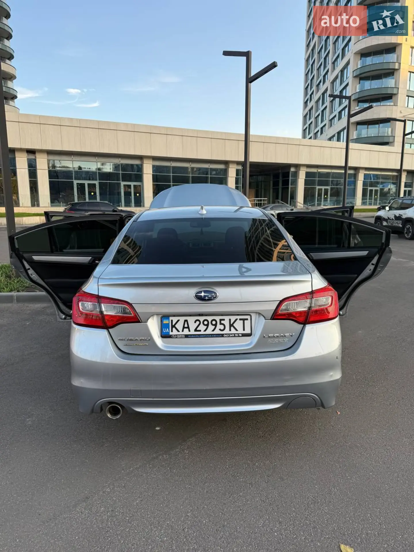 2016 Subaru Legacy - мініатюра 12
