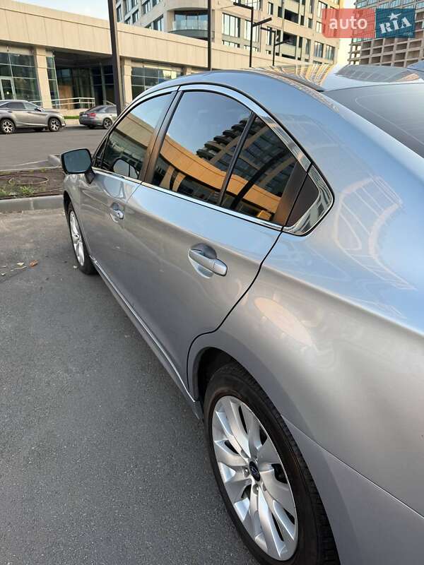 Седан Subaru Legacy 2016 в Днепре