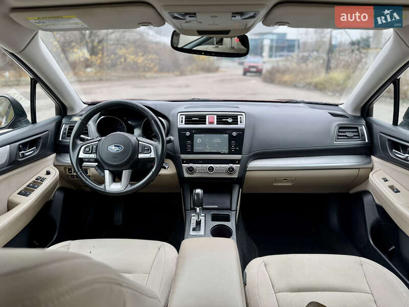 Седан Subaru Legacy 2014 в Киеве