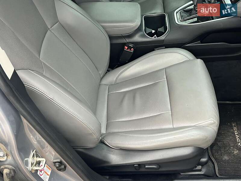 Седан Subaru Legacy 2019 в Киеве