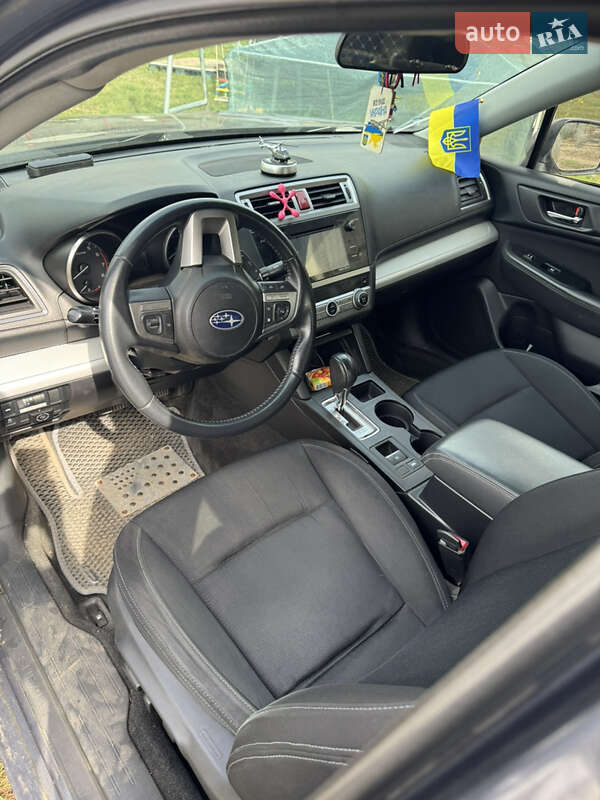 Седан Subaru Legacy 2015 в Сумах