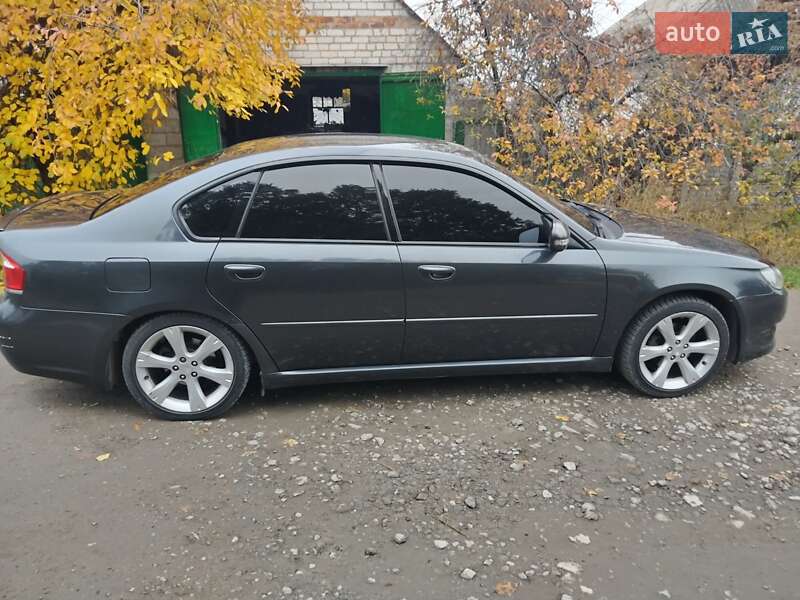 Седан Subaru Legacy 2006 в Днепре