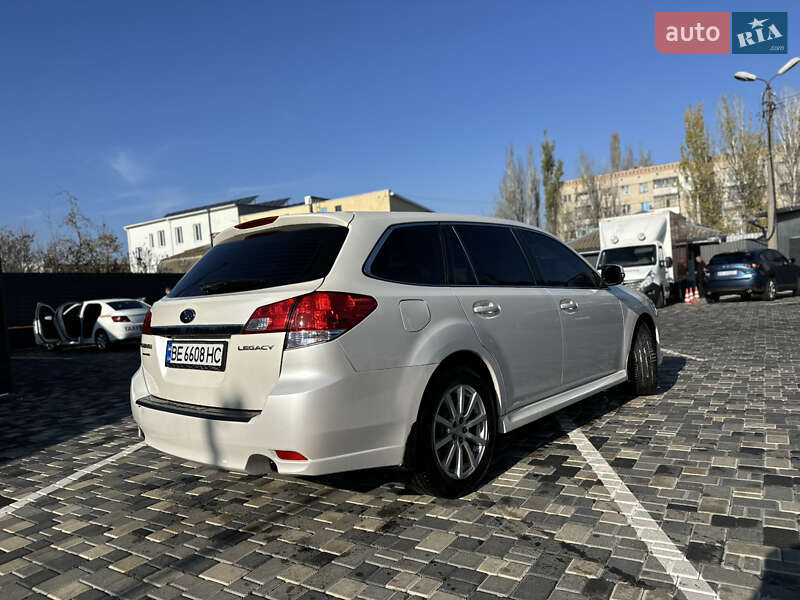 Универсал Subaru Legacy 2012 в Николаеве