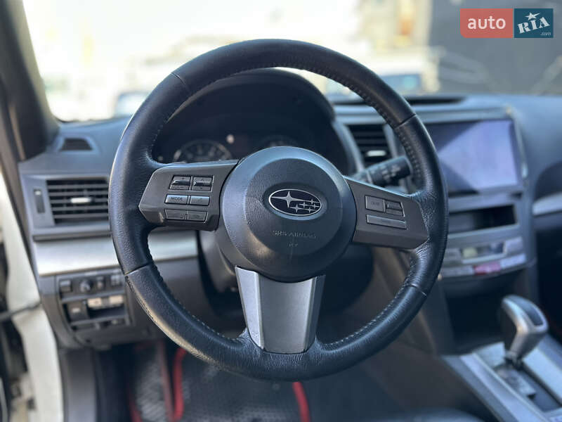 Универсал Subaru Legacy 2012 в Николаеве