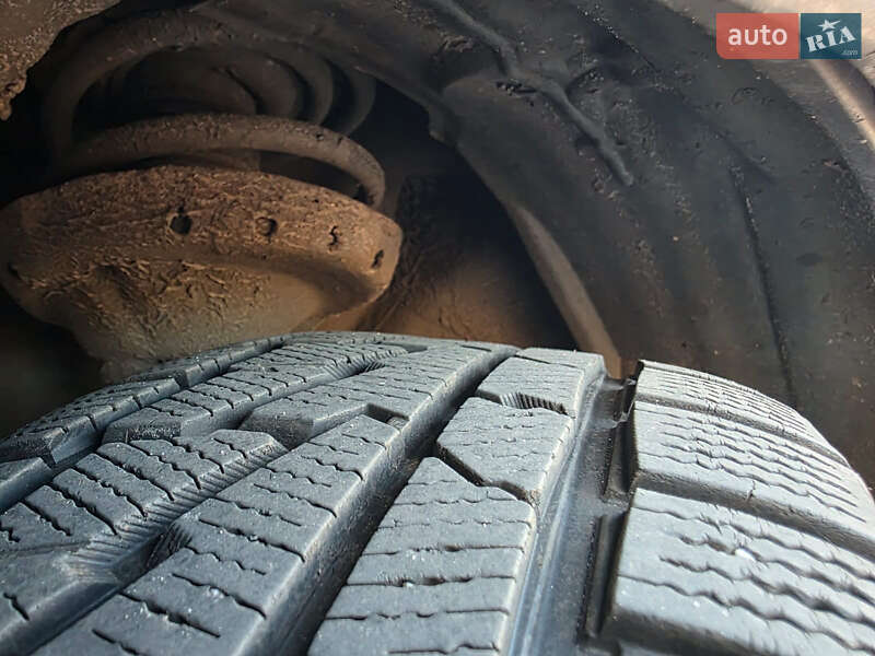 Седан Subaru Legacy 2003 в Киеве фото 2 Седан Subaru Legacy 2003 в Киеве