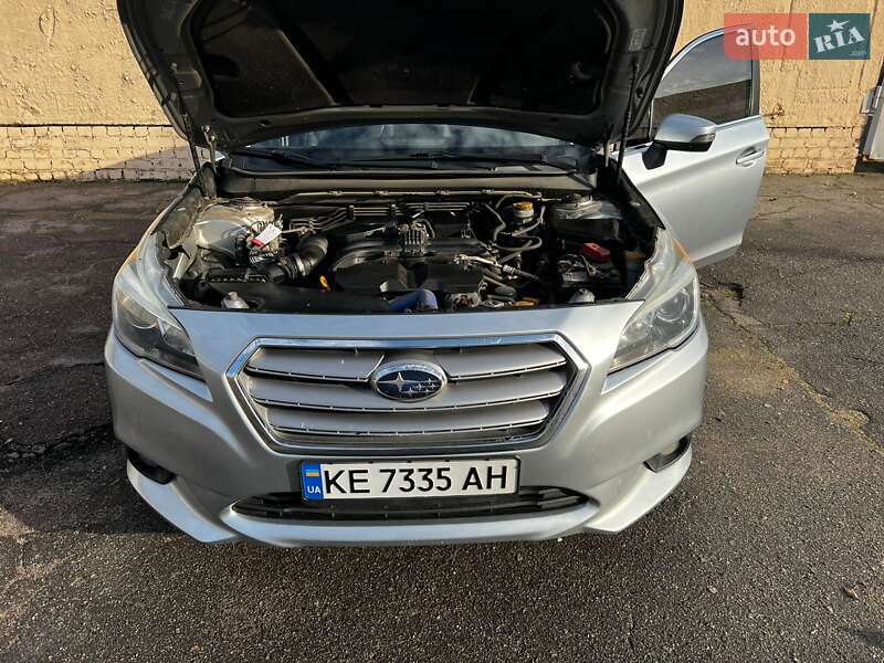 Седан Subaru Legacy 2015 в Дніпрі