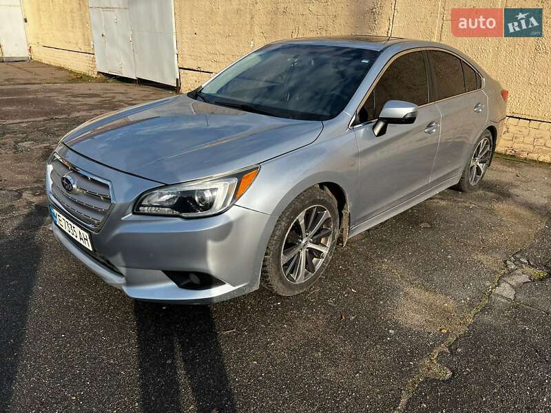 Седан Subaru Legacy 2015 в Дніпрі