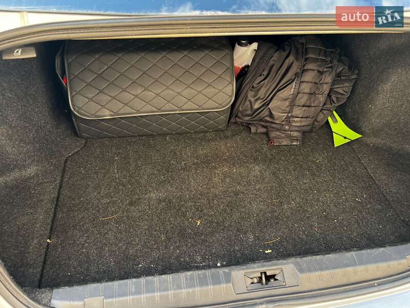 Седан Subaru Legacy 2015 в Дніпрі