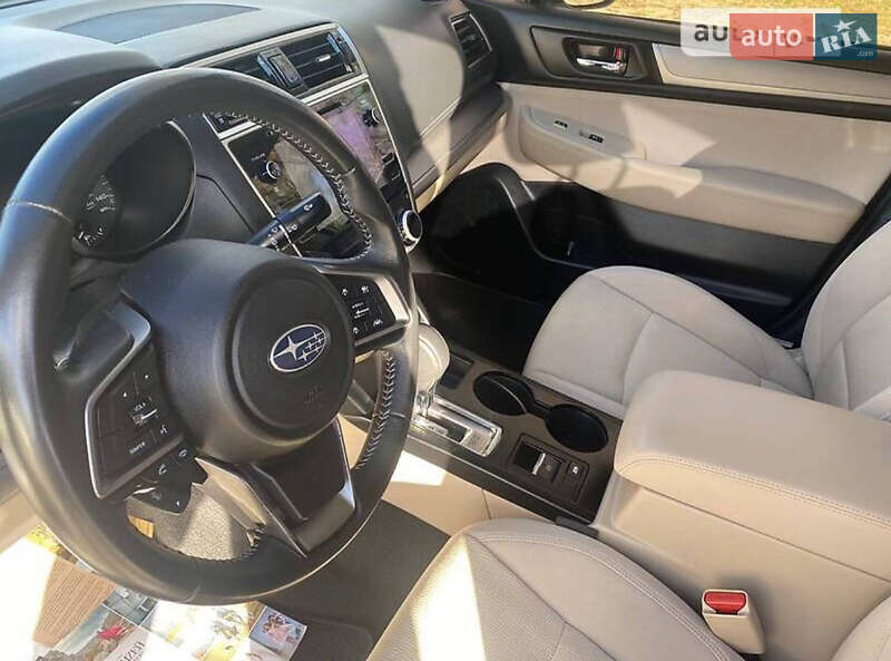 Седан Subaru Legacy 2018 в Києві