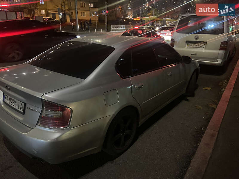 Седан Subaru Legacy 2006 в Києві