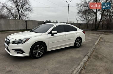 Седан Subaru Legacy 2017 в Днепре