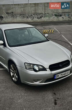 Седан Subaru Legacy 2004 в Львове