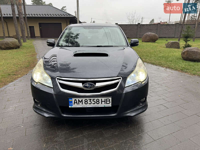 Седан Subaru Legacy 2010 в Житомирі