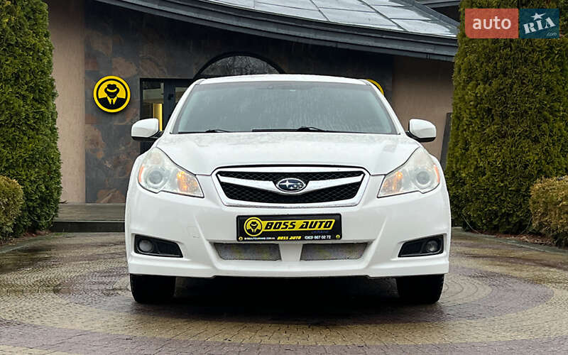 Седан Subaru Legacy 2010 в Львові