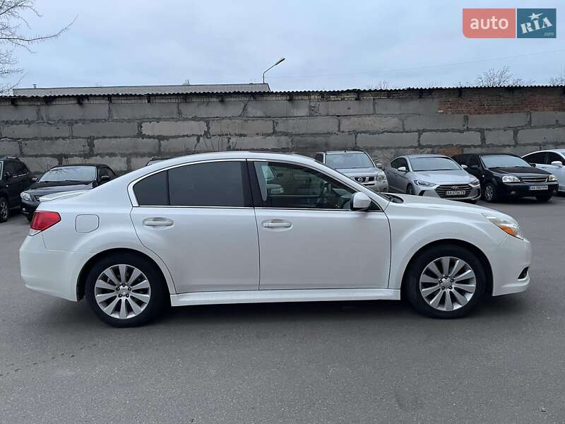 Седан Subaru Legacy 2010 в Киеве фото 4 Седан Subaru Legacy 2010 в Киеве