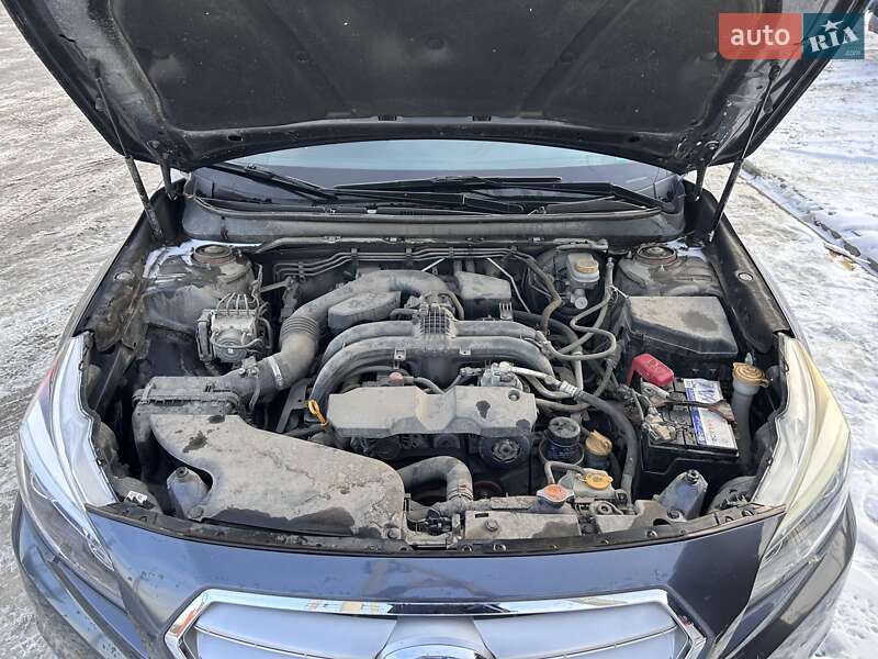 Седан Subaru Legacy 2015 в Львове