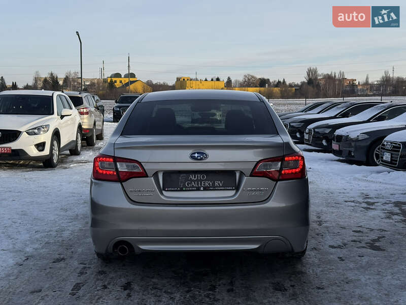 Седан Subaru Legacy 2017 в Ровно