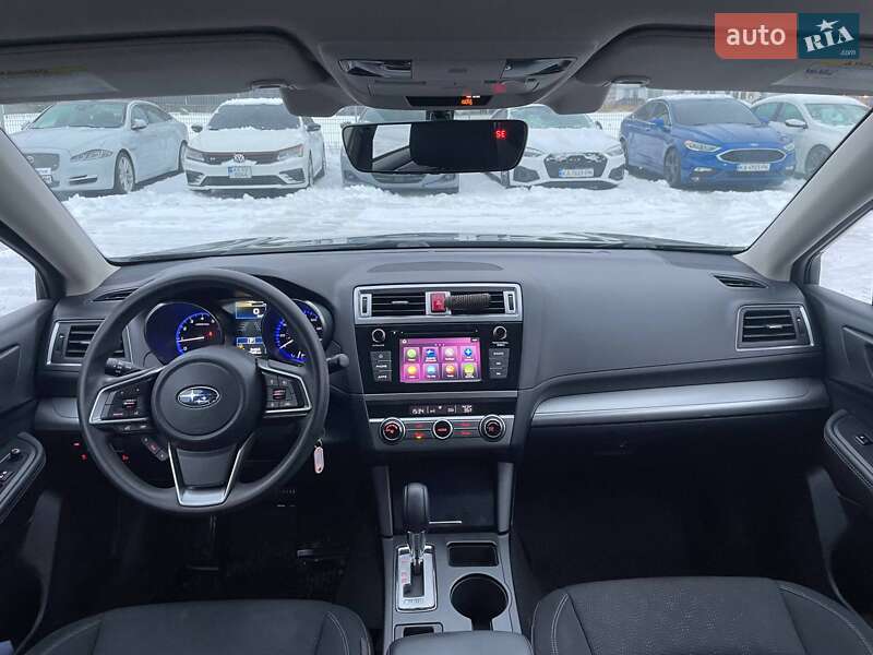 Седан Subaru Legacy 2019 в Киеве