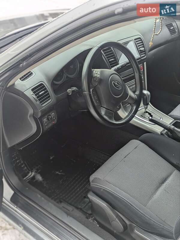 Седан Subaru Legacy 2006 в Львове