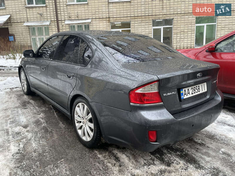 Седан Subaru Legacy 2008 в Киеве