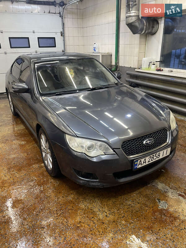 Седан Subaru Legacy 2008 в Киеве