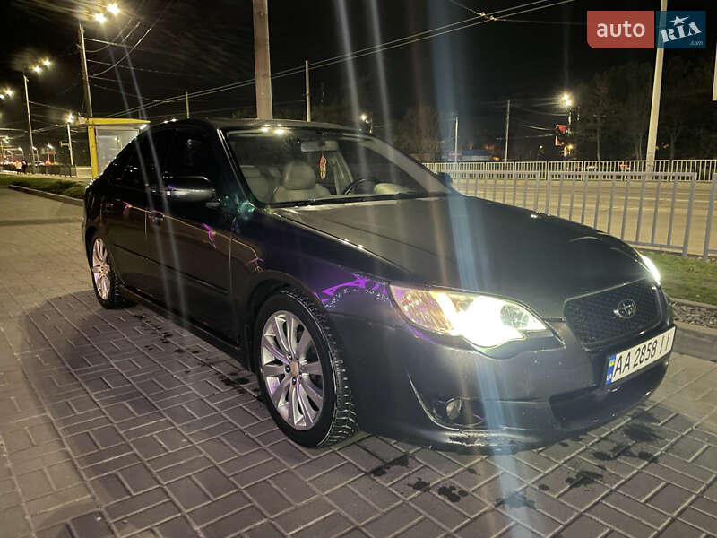 Седан Subaru Legacy 2008 в Киеве