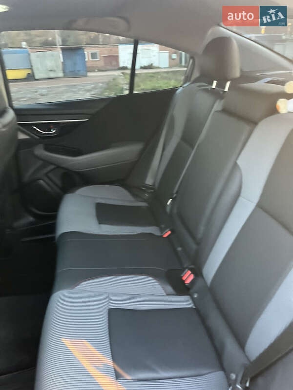 Седан Subaru Legacy 2019 в Харькове