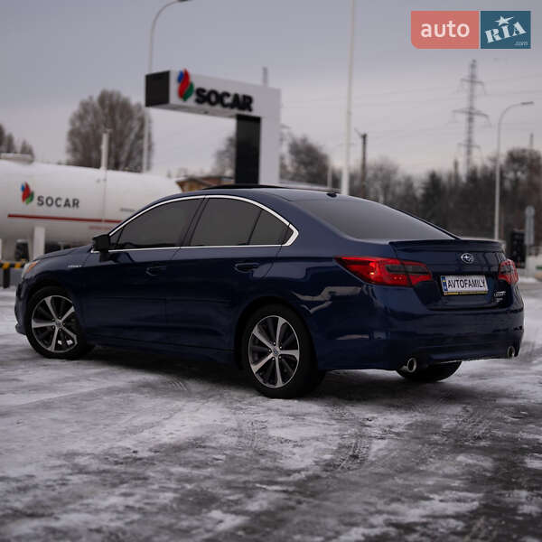 Седан Subaru Legacy 2015 в Днепре