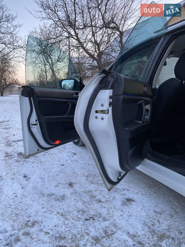 Седан Subaru Legacy 2006 в Кременчуге