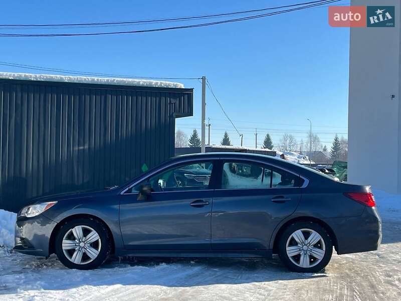Седан Subaru Legacy 2015 в Львове
